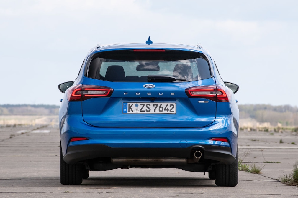 Ford Focus Turnier 1.0 EcoBoost Hybrid
