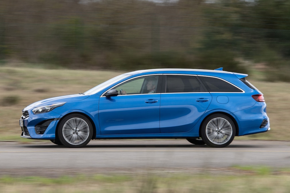 Skoda Octavia, Ford Focus, Kia Ceed: kompakte Kombis im Test - AUTO BILD