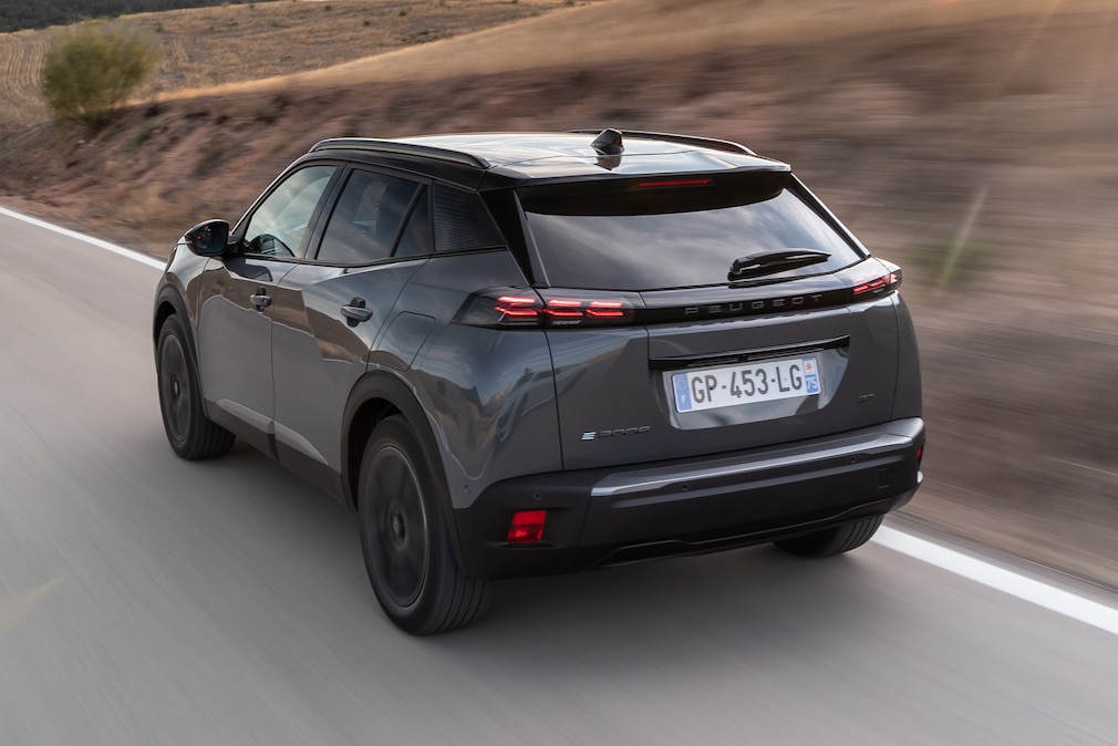 Peugeot e-2008