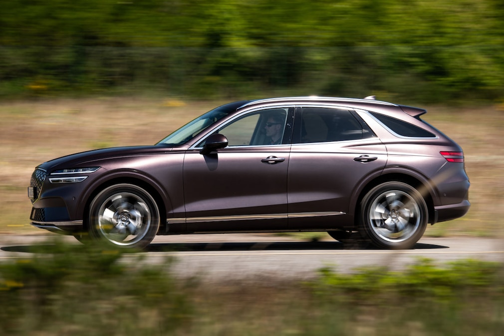 Genesis Electrified GV70