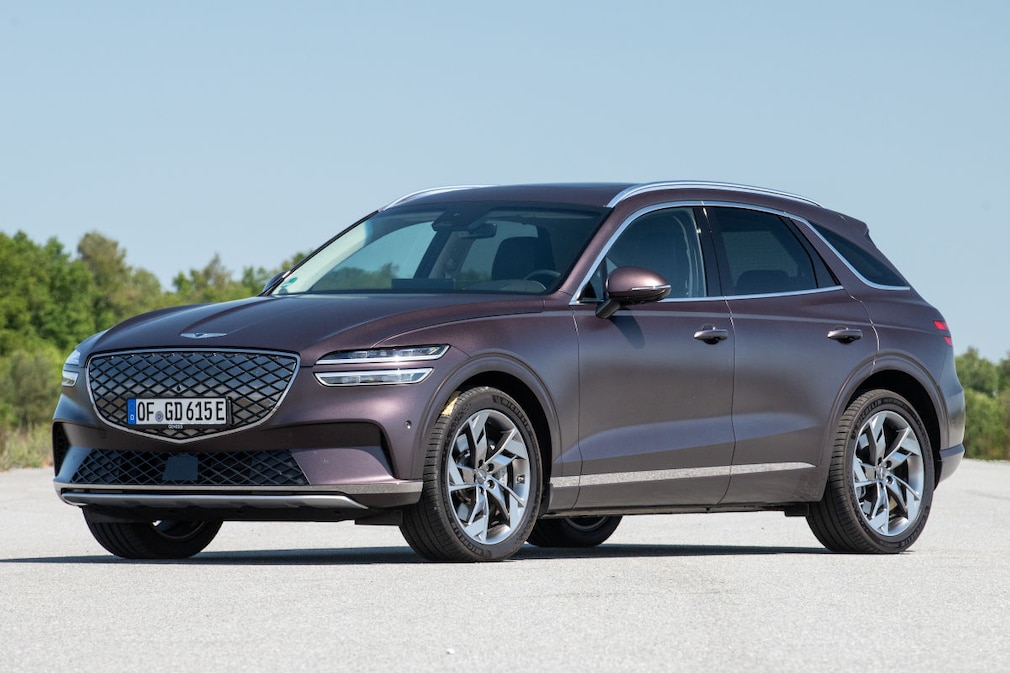 Genesis Electrified GV70