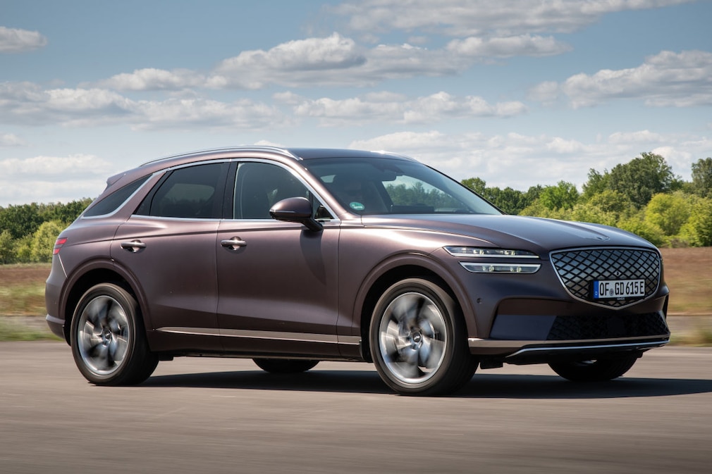 Genesis Electrified GV70