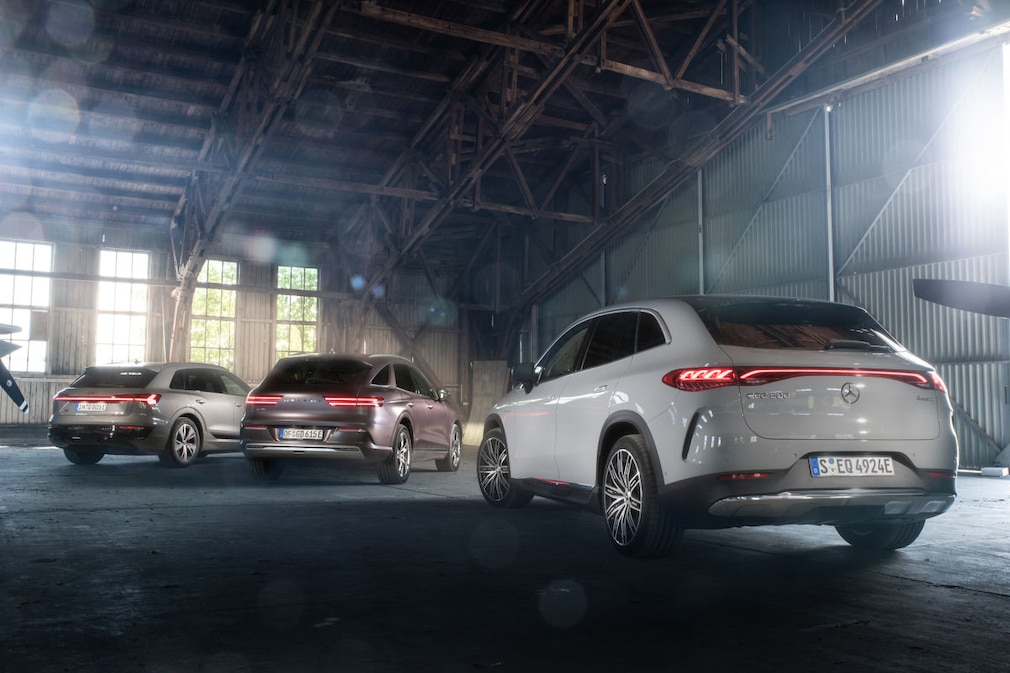 Audi Q8 e-tron 55 quattro Genesis Electrified GV70 Mercedes EQE 500 4Matic SUV