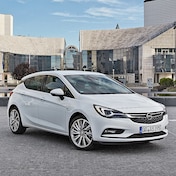 Opel Astra  !!! SPERRFRIST 22.09.2015	00:01 Uhr !!!