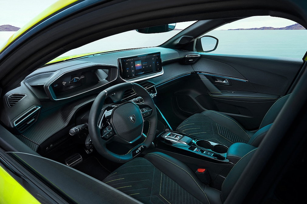 Peugeot e-208
