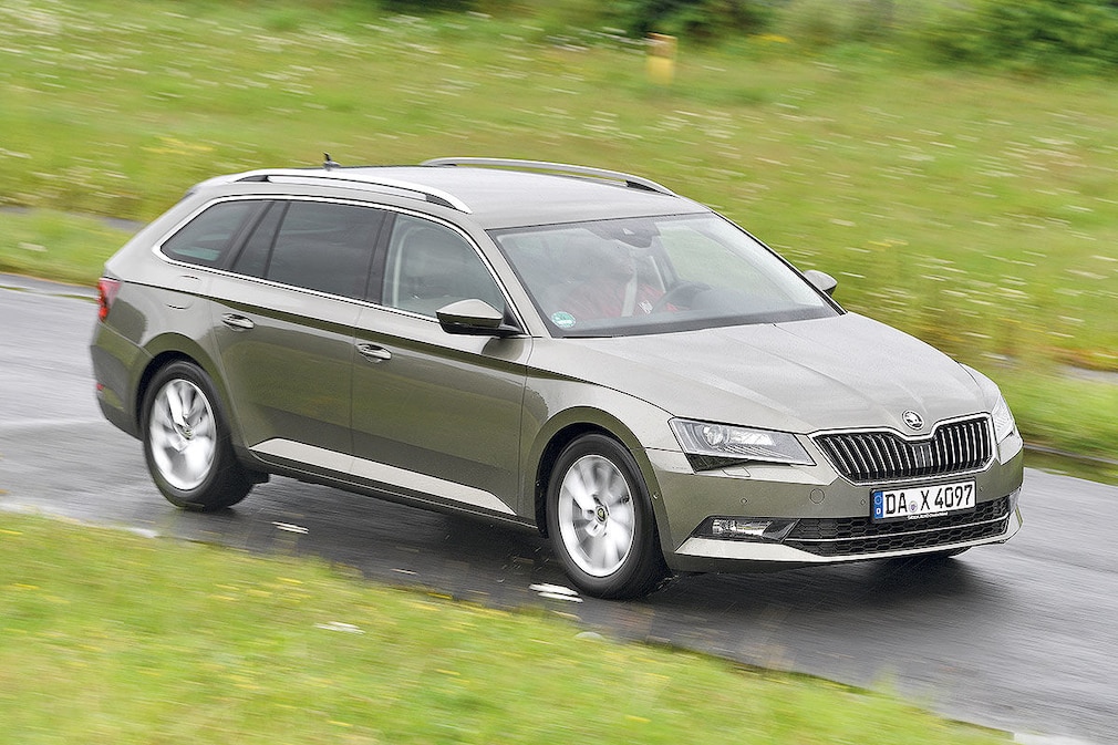Skoda Superb Combi