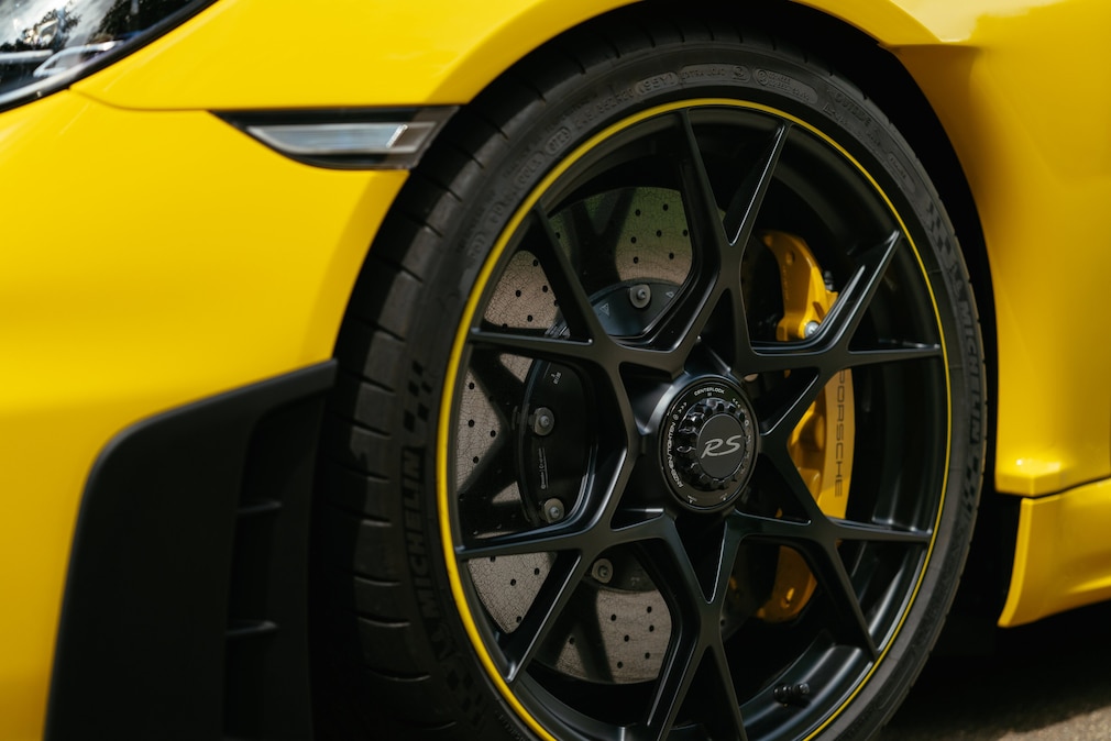 Porsche 718 Spyder RS