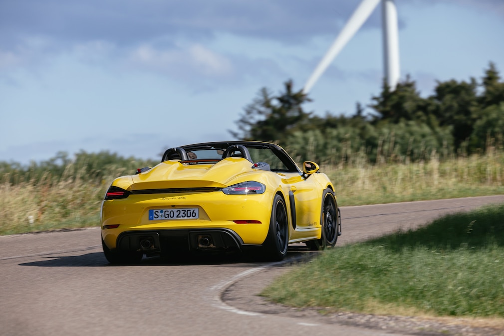 Porsche 718 Spyder RS