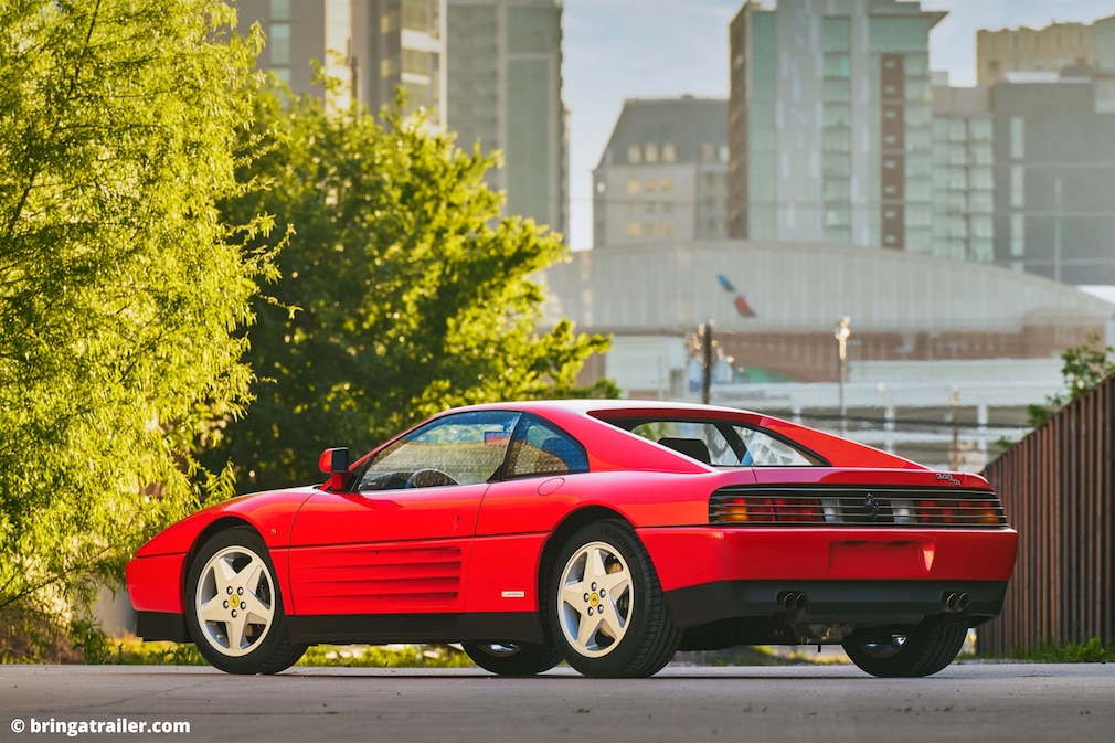 Ferrari 348 TB mit nur 569 Kilometern AUTO BILD