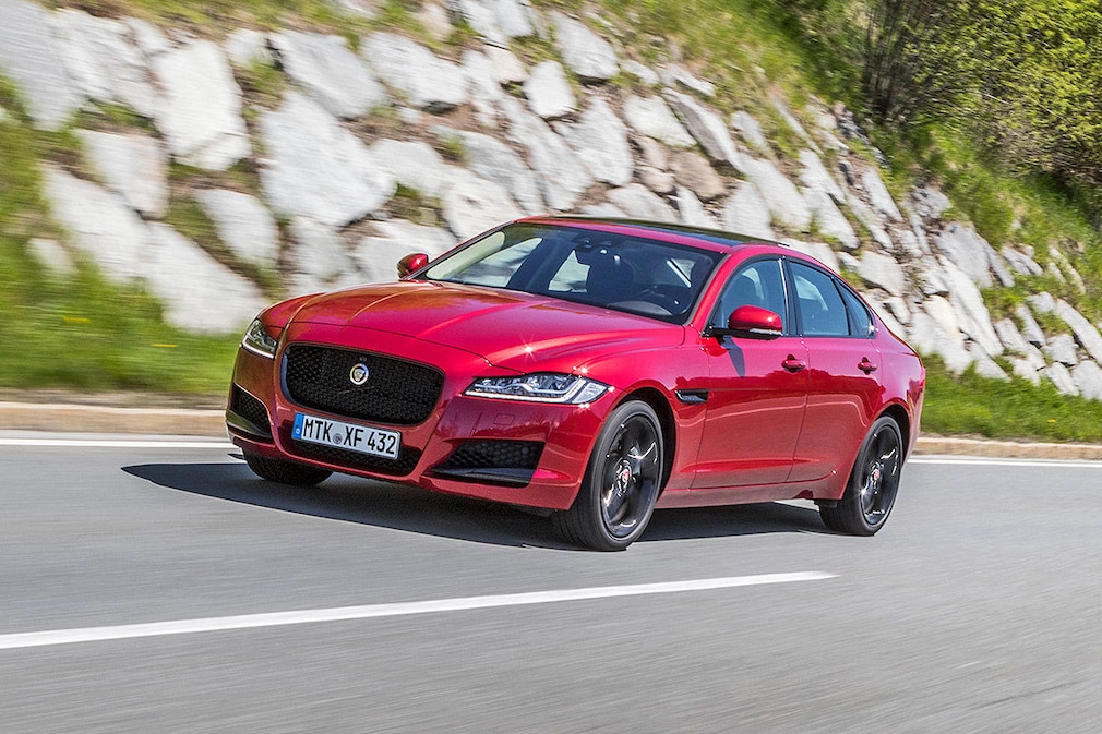 Nissan Pathfinder Hybrid