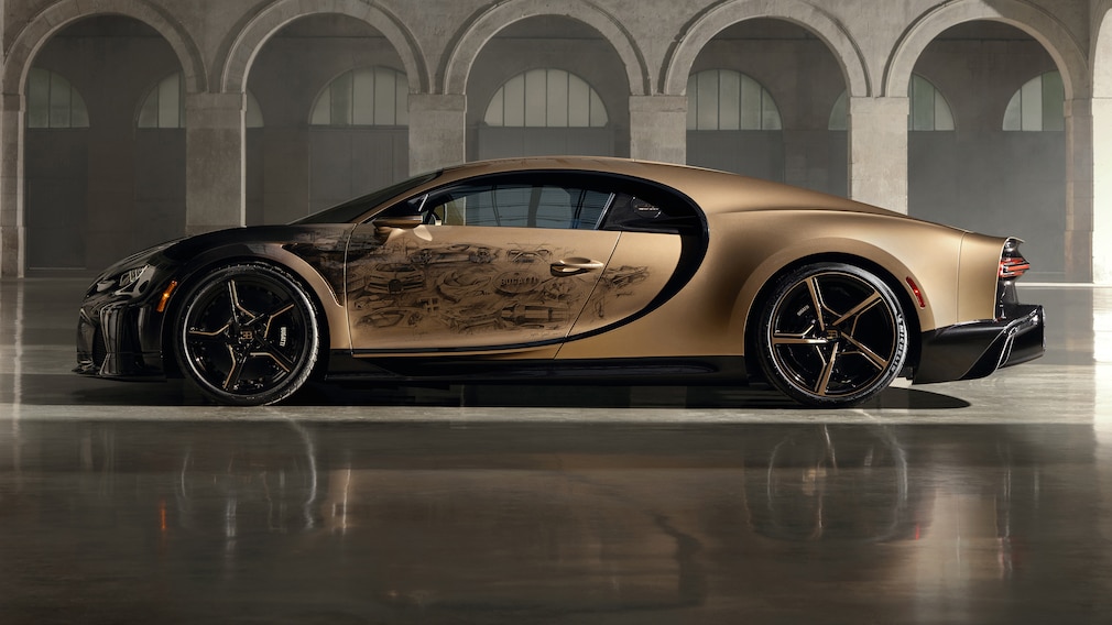 Bugatti Chiron Super Sport "Golden Era"