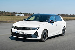 Opel Astra GSe