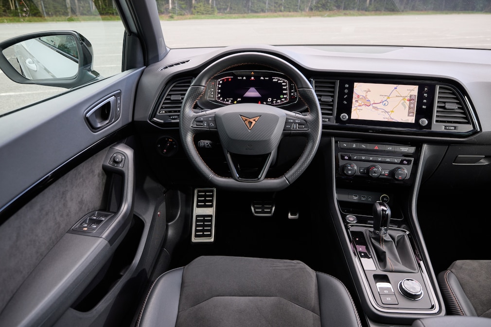 Cupra Ateca 2.0 TSI 4Drive DSG (2020) Cupra Ateca 2.0 TSI 4Drive DSG (2020)
