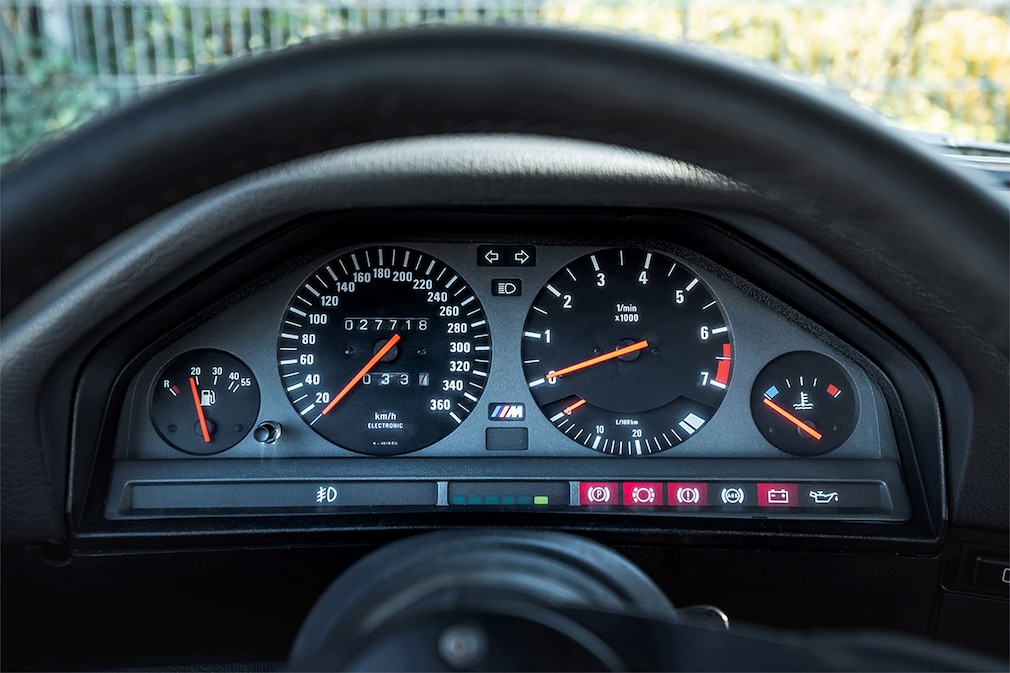 MANHART MH3 3.5 TURBO - BMW E30 M3 MANHART MH3 3.5 TURBO - BMW E30 M3