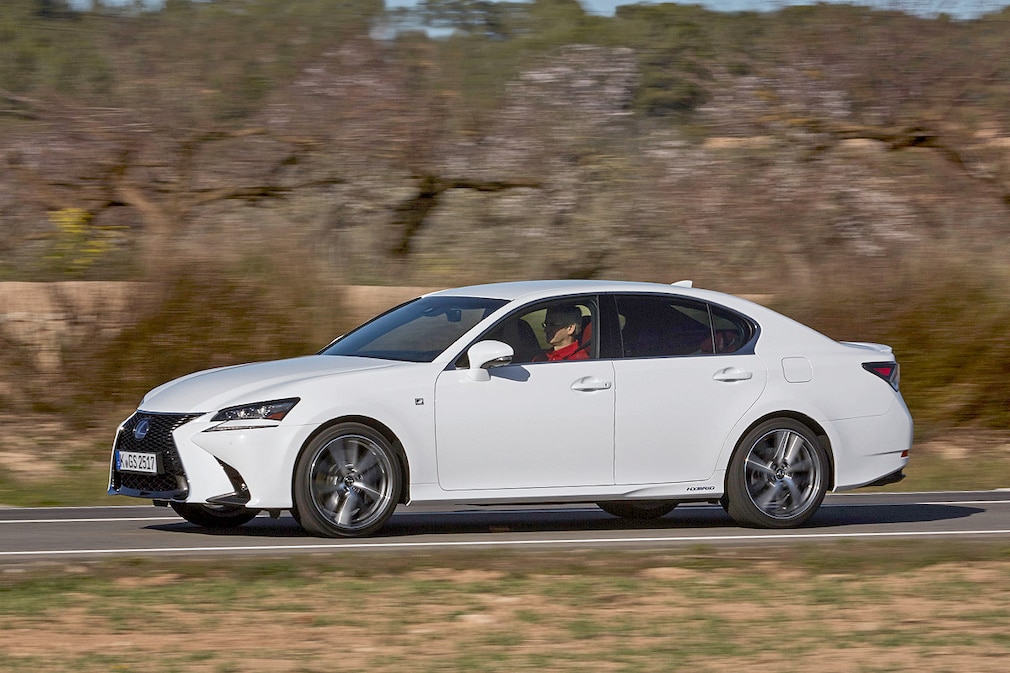 Lexus GS 450h