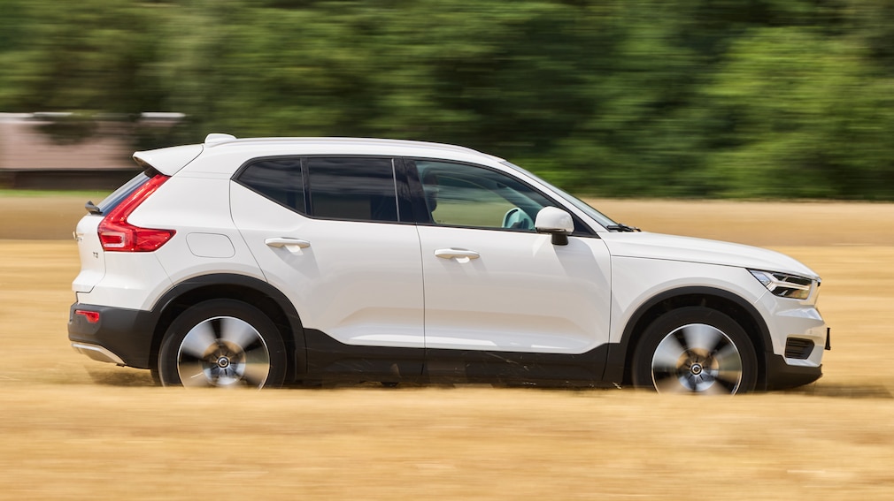 Volvo XC40 T3 Momentum (2020)