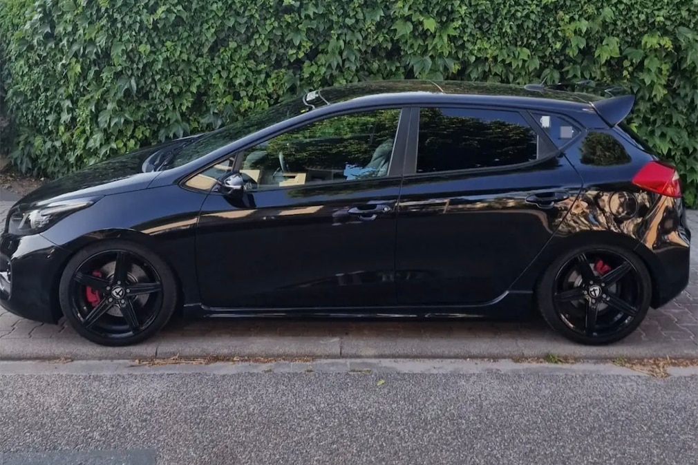 Kia Ceed 1.6 T-GDI GT-Track