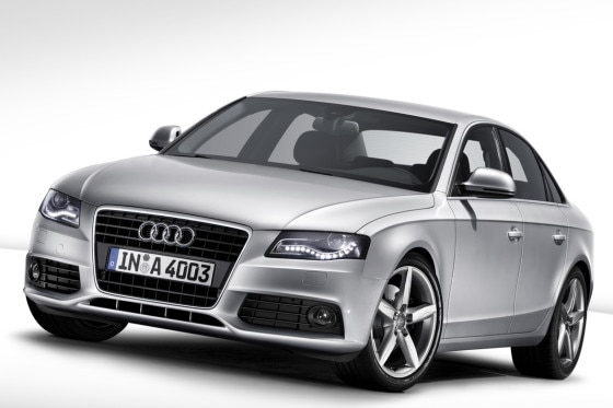 Neue Dynamik: Ähnlichkeiten mit dem Audi A5 sind durchaus gewollt. Verbindendes Element der neuen Audi-Generation: LED-Tagfahrlicht.