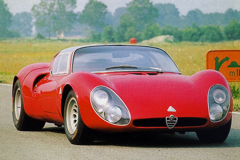 Alfa Romeo Tipo 33 (1967) Alfa Romeo Tipo 33 (1967)