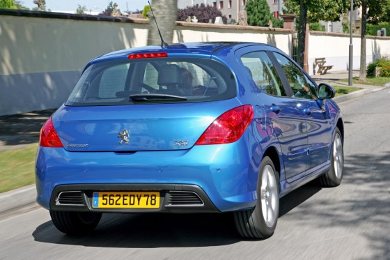 Jedes Auto hat seine Schokoladenseite. Die vom 308 ist hinten.