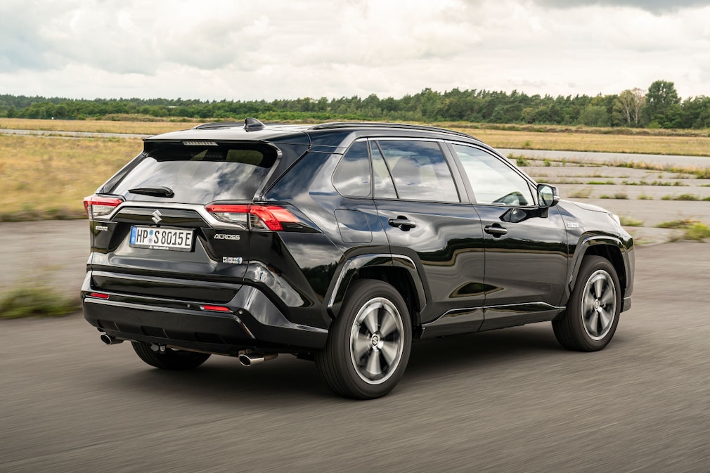 Suzuki Across 2.5 PHEV