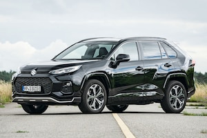 Suzuki Across 2.5 PHEV