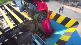 Lamborghini Gallardo von Youtuber geschreddert