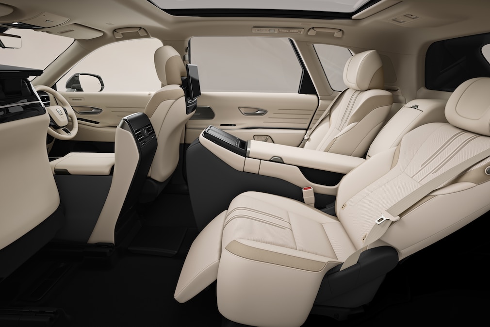 Toyota Century SUV