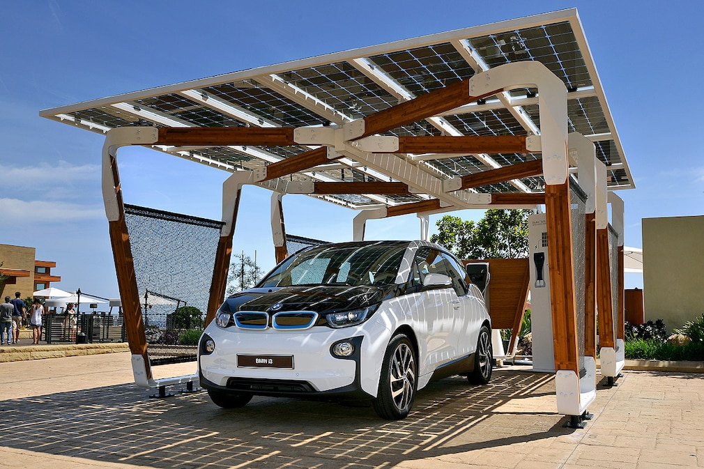 BMW i Solar Carport Concept