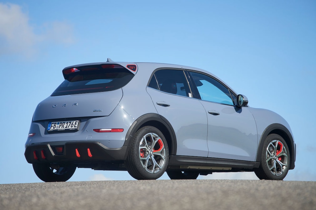 Ora Funky Cat (63 kWh)