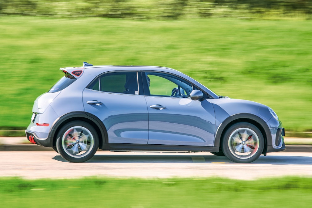 Ora Funky Cat (63 kWh)