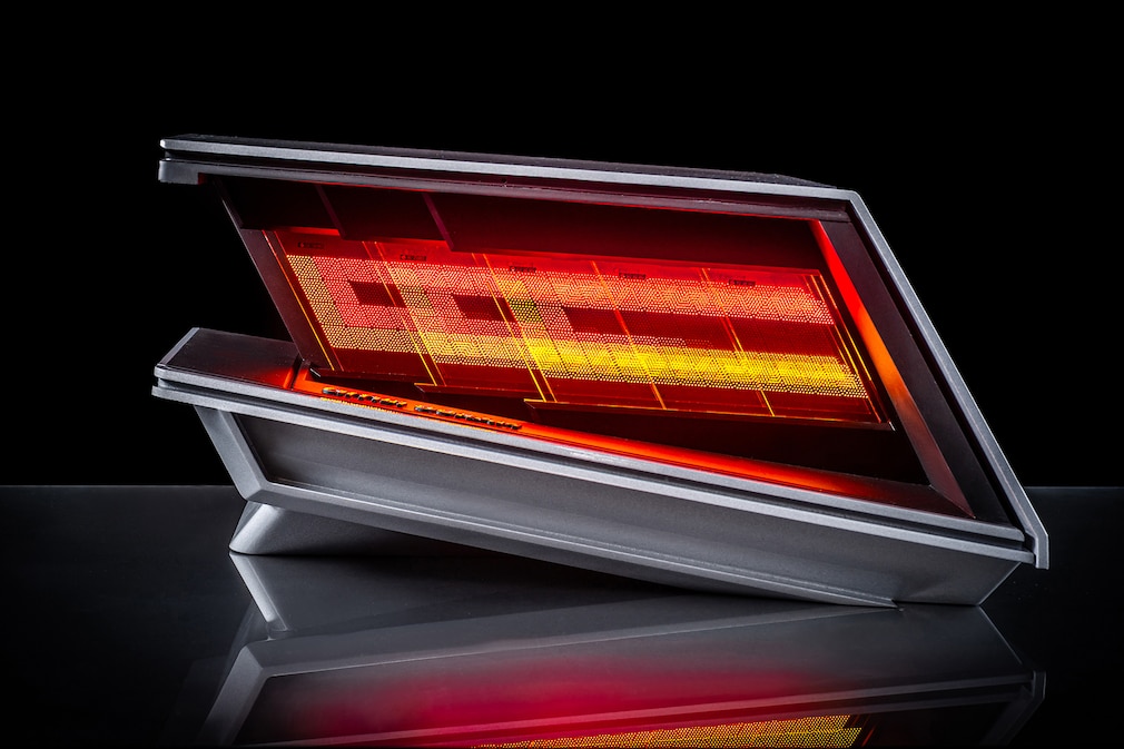 Osram zeigt neue LED-Folie fürs Auto - AUTO BILD