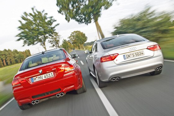 Der Vorteil des S5 ist sein Allrad-Antrieb. M3-Fahrer stehen bei Nässe auf verlorenem Posten.