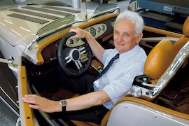 Autobau im Osten