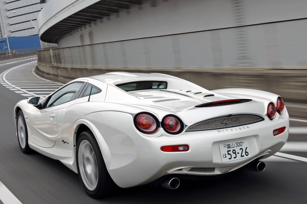 Mitsuoka Orochi V6