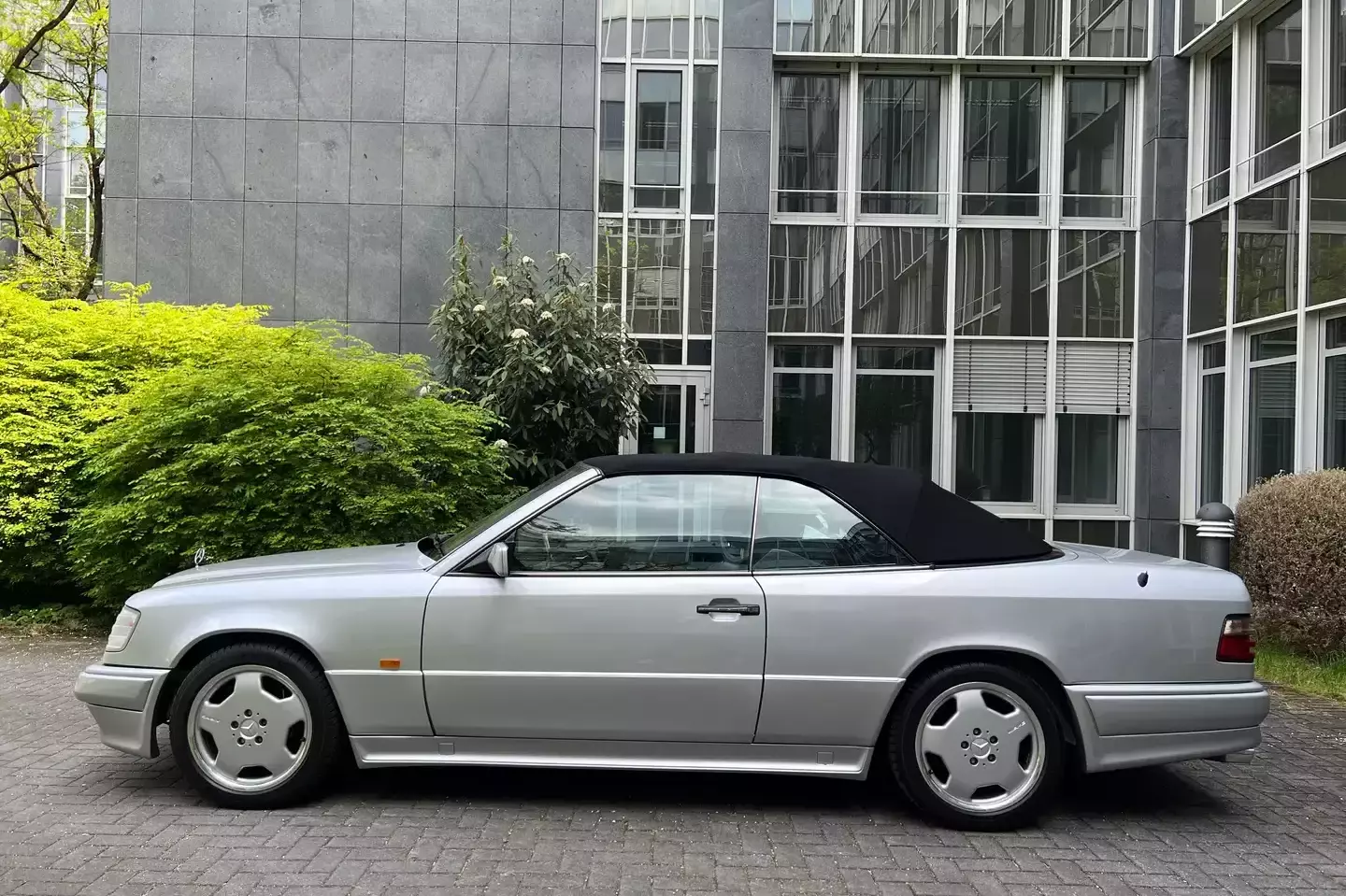 Mercedes E 36 AMG Cabrio