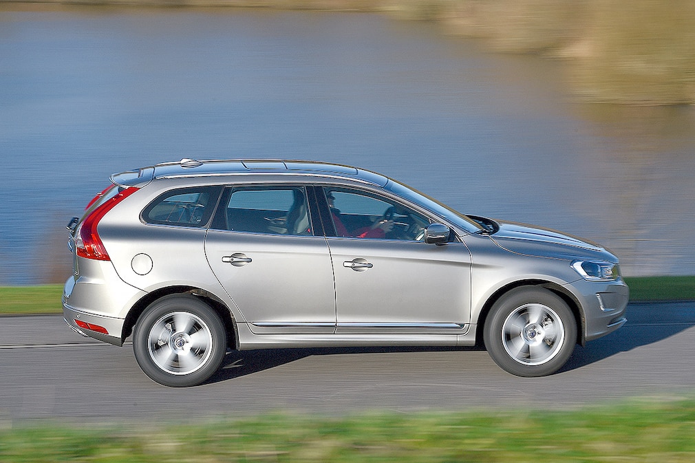 Volvo XC60 D4 Summum FWD