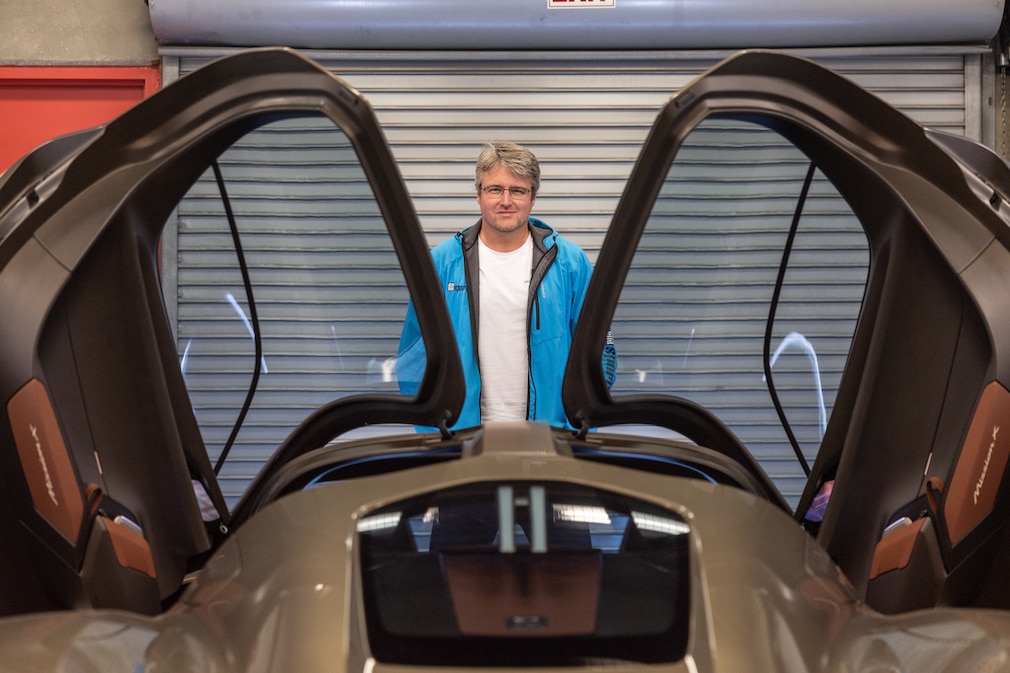 Porsche Mission X