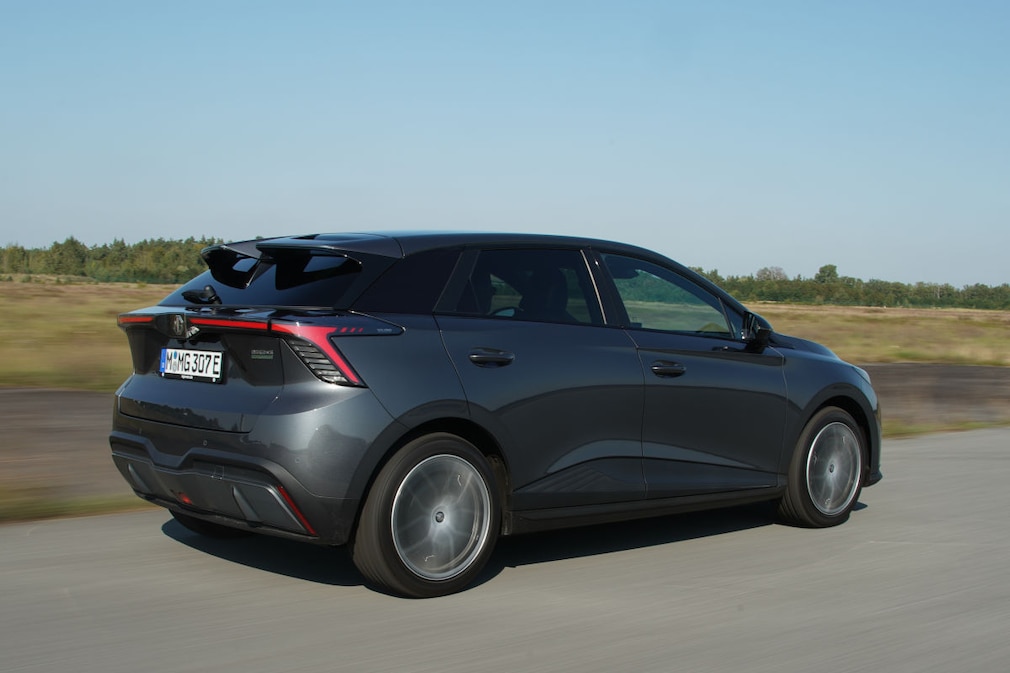MG4 Electric (64 kWh)