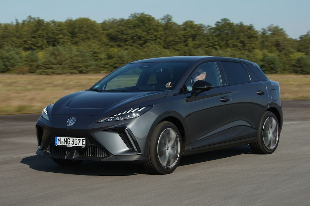 MG4 Electric (64 kWh)