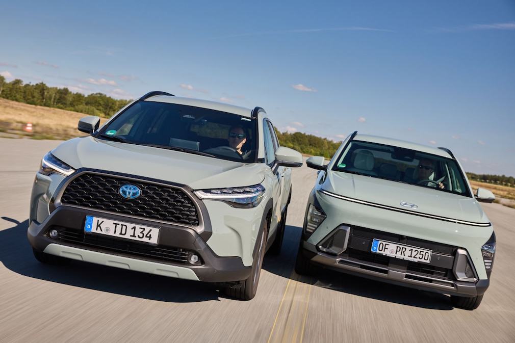 Toyota Corolla Cross 1.8-I-Hybrid Hyundai Kona 1.6 GDI Hybrid