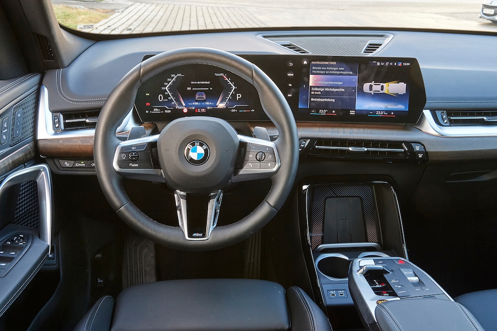 Wie gut zieht der BMW X1 als Mildhybrid? - AUTO BILD