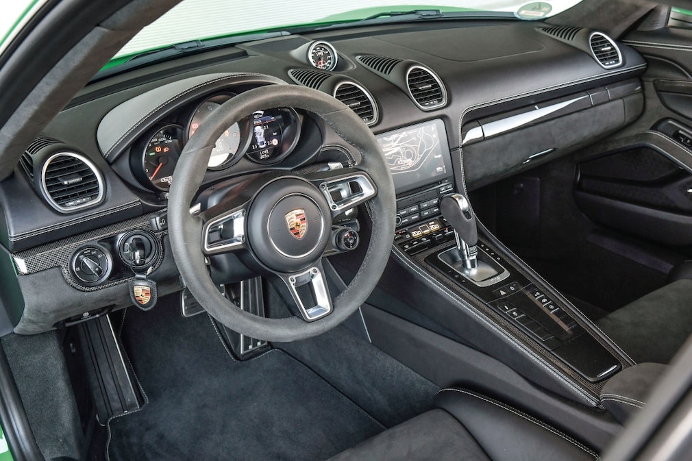 Porsche 718 Cayman GTS 4.0