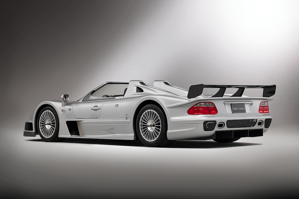 Mercedes-Benz CLK GTR Roadster 2002