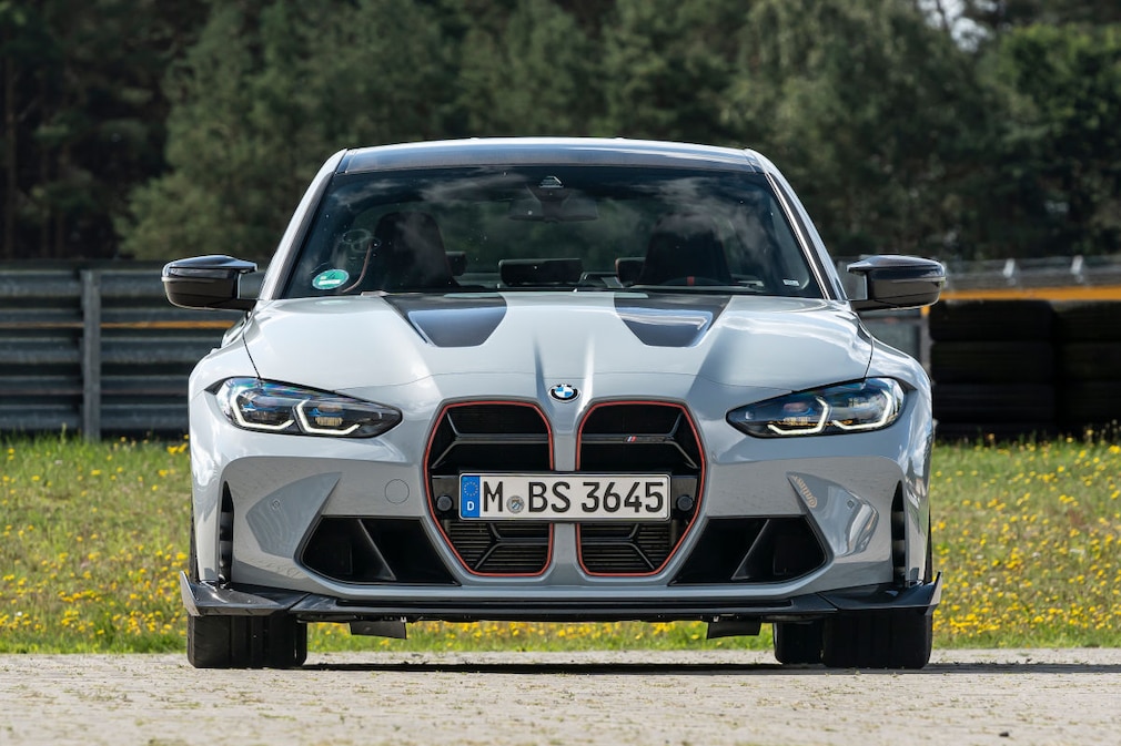 BMW M3 CS