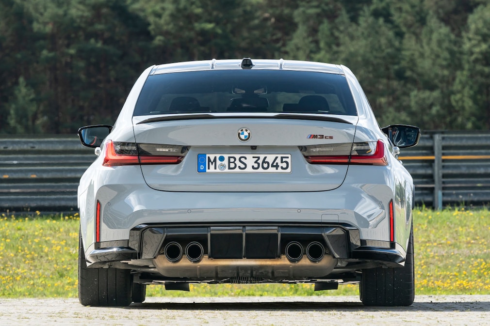 BMW M3 CS