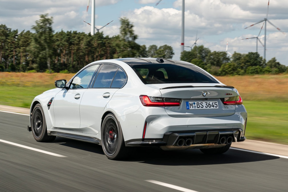 BMW M3 CS