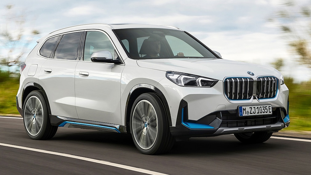 BMW iX1