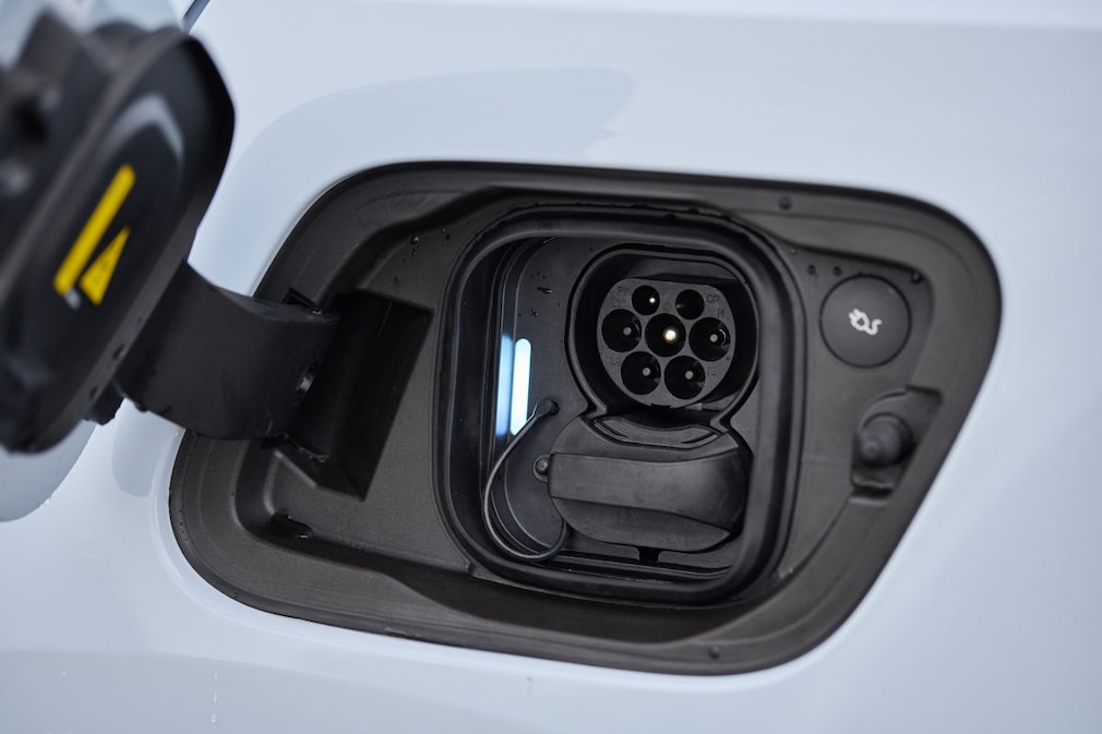 Volvo C40 Recharge Pure