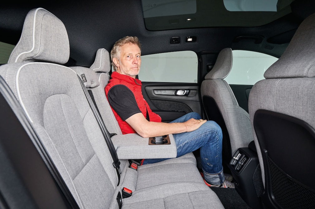 Volvo C40 Recharge Pure